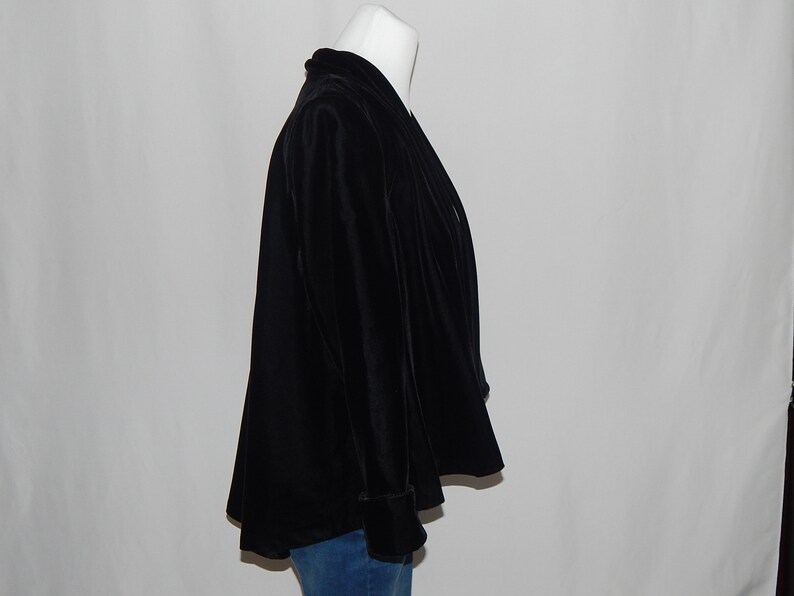 Steampunk Black Velvet Jacket PL Petite Large Drape Front Long Sleeve Cuff Sleeve Alex Evenings 80/'s Eighties Formal Prom