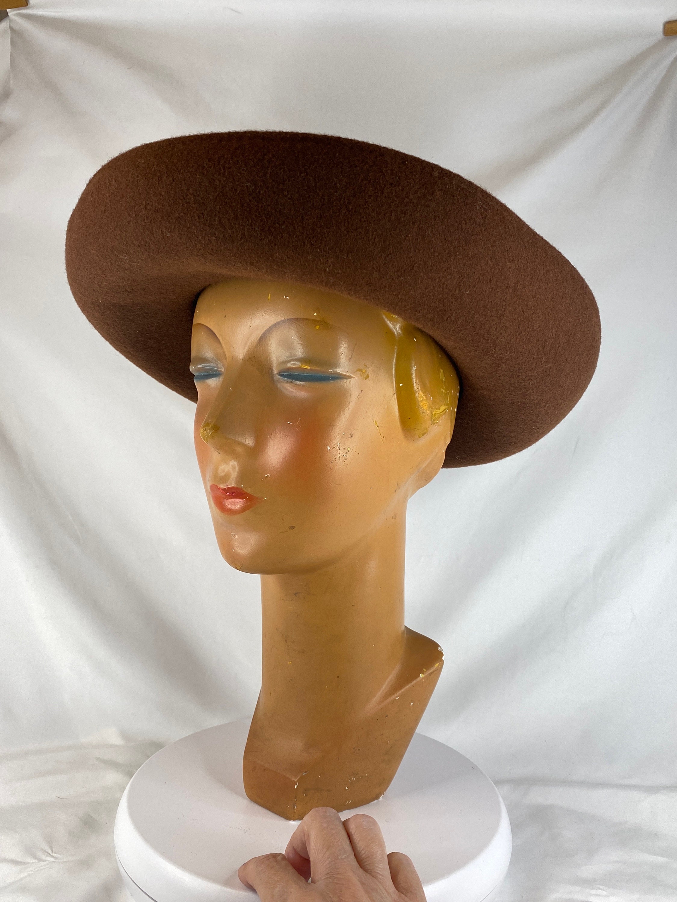 Brown Wide Brim Hat Small 80