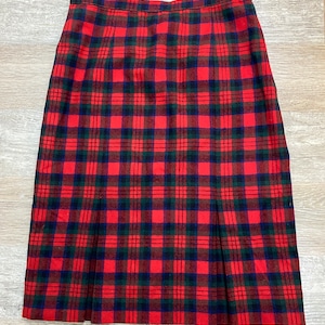 Red Green Plaid Pencil Skirt Medium Tartan Black Blue 33 waist 80&#39;s Preppy Classic Holiday Christmas