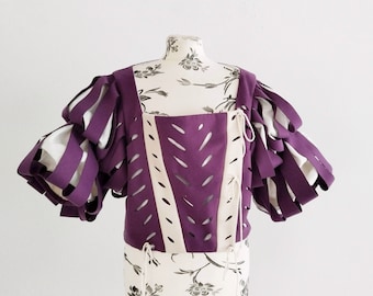 Landsknecht wams. Lansquenet doublet for historical reenactment and LARP. Handmade slashed woollen and linen doublet.