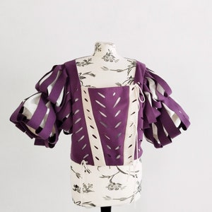 Landsknecht wams. Lansquenet doublet for historical reenactment and LARP. Handmade slashed woollen and linen doublet.