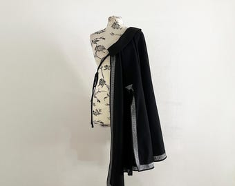 Rapier dueling cape in black twill with lining and decorative silver ribbons fencing sword cloak, 17th century style era