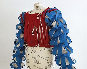 Renaissance landsknecht wool wams with slashed sleeves, linen lining and visible hand stitching, historical reenactment doublet