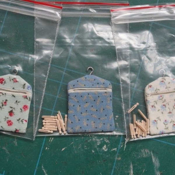 Doll House Miniature Artisan Dolly Peg Pin Bag