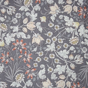 Patchwork fabric William Morris image 1