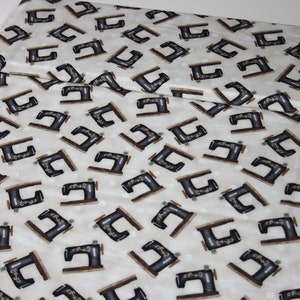 Patchwork fabric sewing machine image 4