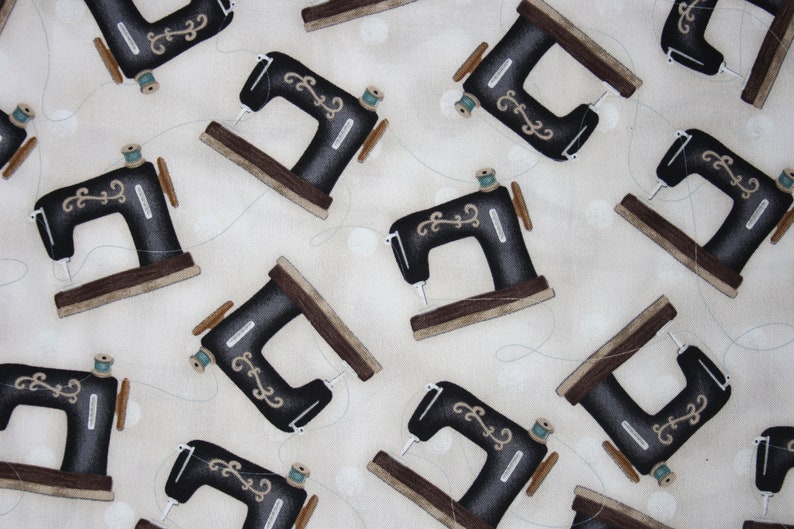 Patchwork fabric sewing machine image 1
