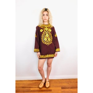 Indian Embroidered Mini // vintage 70s embroidered brown 70's dress blouse boho hippie hippy 1970s cotton tunic // S/M image 1