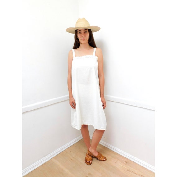 Victorian Crochet Dress // vintage boho hippie sli