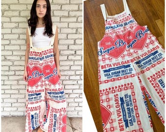Mono de trabajo hecho a mano de inspiración vintage, confeccionado con sacos de harina. Talla única.