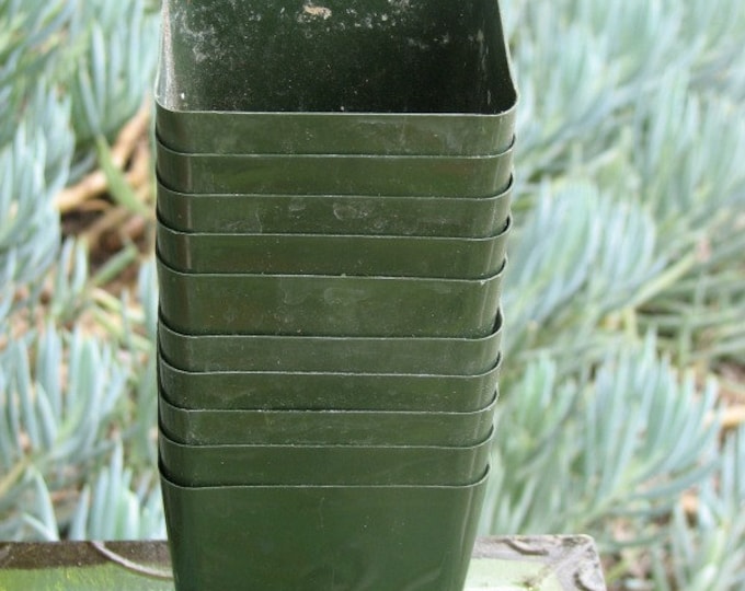 Growers Pots Gardening Supplies 12 Pots