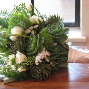 Bridal Succulent and White Flowers Wedding Bouquet