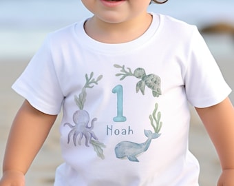Personalisiertes 1. Geburtstag T-Shirt: Aquarell unter den Meerestieren