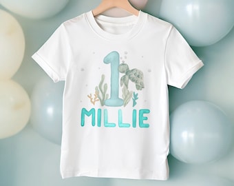 Personalisiertes T-Shirt zum 1. Geburtstag: Aquarell Meeresschildkröte, Baumwoll-T-Shirt