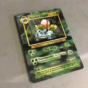 B A S E - I V Y S A U R - 1 9 9 6 - Base set Ivysaur 30/102 Pokemon Card Authentic Original Painted Quality Custom Extended Art