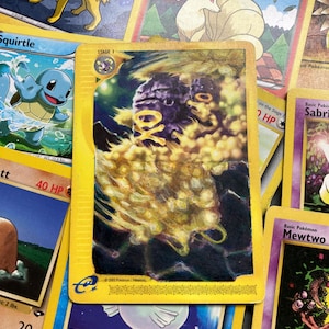 E - R E A D E R - W E E Z I N G - 2 0 0 2- Carte Pokémon longue durée Weezing classique artiste emblématique à collectionner acrylique d'archives de haute qualité