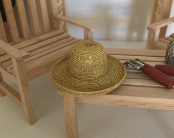 Handmade Miniature doll house 12th scale resin sun hat - two choices