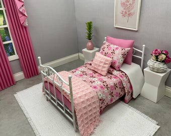 Handmade miniature 1:12 scale dolls house 5 piece bedding set linen for a single   bed pink flowers