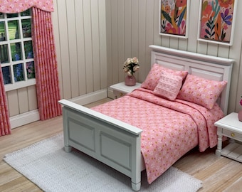 Miniature 1:12 Scale Pink Floral Cotton Bedding Set for Double Bed