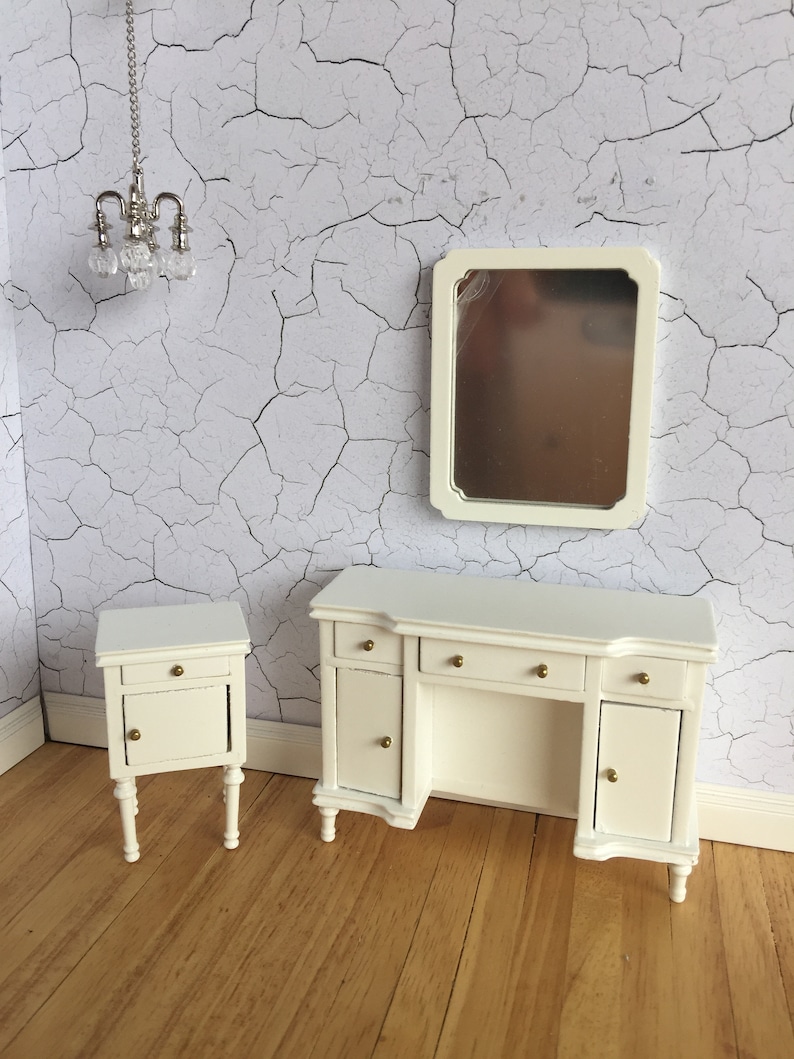 Dollhouse Miniature Bedroom Wooden Furniture White Dresser With Mirror /& Stool