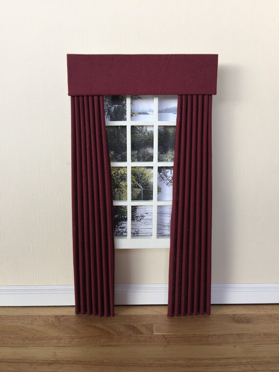 Featured image of post Plain Maroon Curtains / A wide variety of maroon curtains options are available to you
