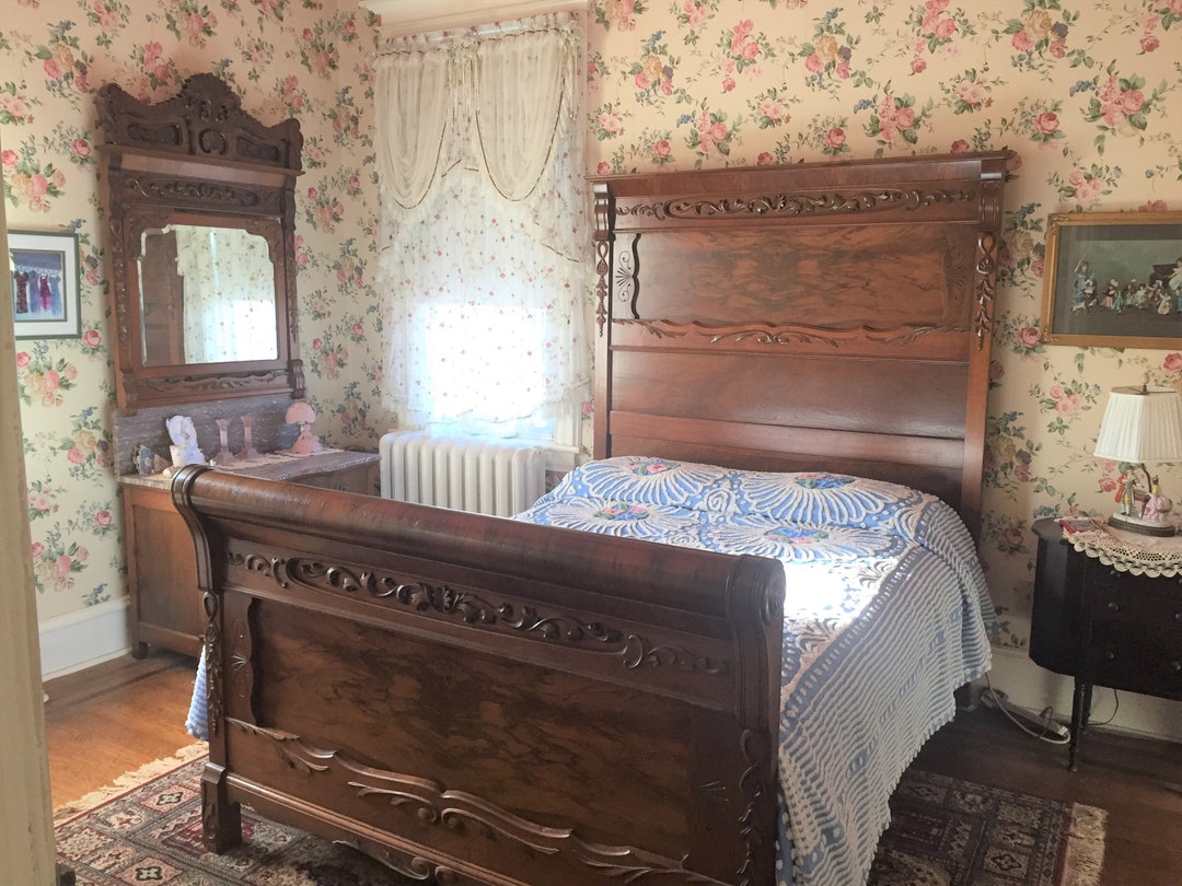 Antique Victorian Bedroom Set - Etsy