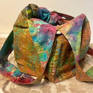 Hobo Reversible Slouch Bag, Stylish Versatile Tote, Chic Shoulder bag