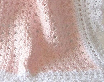 Patrón de manta de bebé de ángel de crochet: Borde de encaje (descarga en PDF, 31 x 31 pulgadas)