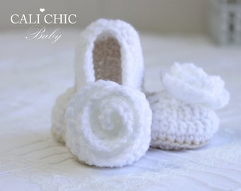 Crochet PATTERN 324 - Charlotte Baby Shoes pattern - Crochet girls baby shoes pattern - Instant Download PDF Pattern