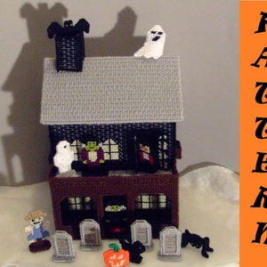 Cute Halloween Haunted House Dollhouse Plastic Canvas PDF PATTERN