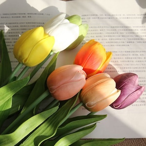 Real Touch Tulipani Schiuma PU Fiori morbidi Lunghezza 50,5 cm/19,88 "Fiori nuziali Tulipani finti per decorazioni domestiche Disposizione floreale