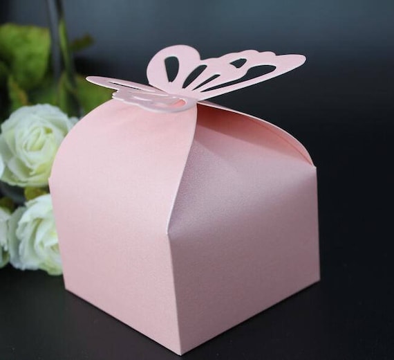50 100pcs Butterfly Pattern Wedding Party Favor Gift Box Ribbon Candy Boxes 