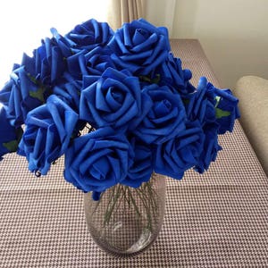 100 PCS Royal Blue Wedding Flowers PE Foam Roses For Bridal Bouquet Wedding Centerpiece Decoration Floral Diam.7-8cm