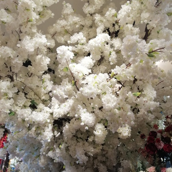 Wholesale 5 Stiele Künstliche Simulation Seide Kirschblüte Sakura Hochzeit Party Dekoration Blumen Gesamtumfang 1 m