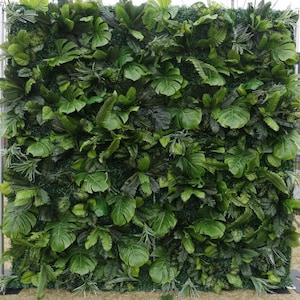 Personalizza la parete di piante di felce di Boston con foglie di palma Monstera artificiale per fondale di matrimoni e feste in giardino, tessuto per tende arrotolabili