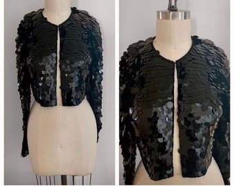 Vintage 90s A.J. Bari Black Piette Sequin Cropped Bolero Jacket Size 4 or Small Evening Cocktail Cardigan