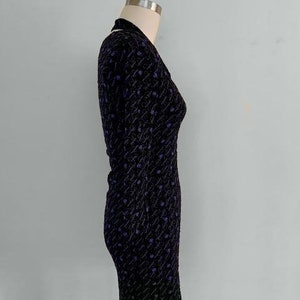 Vintage 90s Squeeze Black Floral Sweetheart Neckline Long Sleeve Bodycon Mini Dress Size Medium image 3