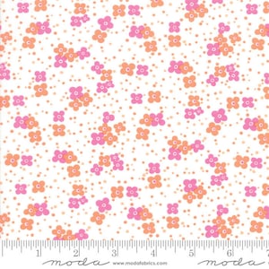 FIDDLE DEE DEE - Tiny Bubble Buds in Orange - Pink Floral Dots Cotton Quilt Fabric - Me & My Sister Designs - Moda Fabrics - 22385-18 W8466