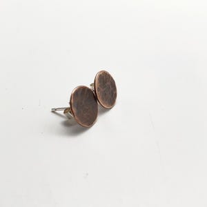 Copper Disc Stud Earrings, Hammered Texture (Lightweight 8mm)