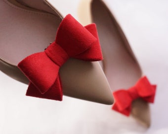 Red Suede Leather Shoe Bows Clips, Handmade Shoe Clips for Women, Faux Suede Fabric Shoe Accessories, Bridal Shoe Clips, Valentine's day