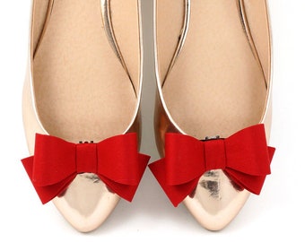 Clips de zapatos rojos de tela satinada para mujer, clips de zapatos de lazo de tacones altos rojos, clips de zapatos de satén rojo boda, accesorios de zapatos de satén rojo, San Valentín