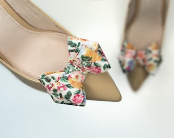 Floral Fabric Shoe Clips, Flower Bow Shoe Clips for Women, Nature Inspired  Shoe Clips, Bridal Shoe Clips, Wedding Shoe Clips, Flower Shoes