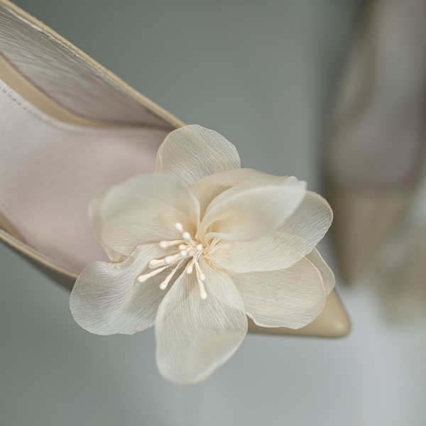 Mooie Bloem Bruiloft Schoenen Clips, Beige Chiffon Stof Bloemen Schoen Clips voor Vrouwen, Kunstmatige Pioen Witte Bruiloft Bloem Accessoires