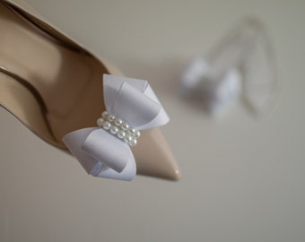 Pearl Bows Shoe Clips  for White Wedding Shoeslm White Shoe Clips for Women, Bow Shoe Clips, Bridal Shoe Clips, Wedding Shoe Clips