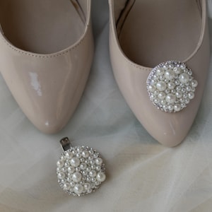 Beautiful Handmade Pearl Shoe Clips, Sew on pearls for wedding, Ivory pearl shoe clips, Pearls wedding shoes, Bridal Pearl shoes decoration