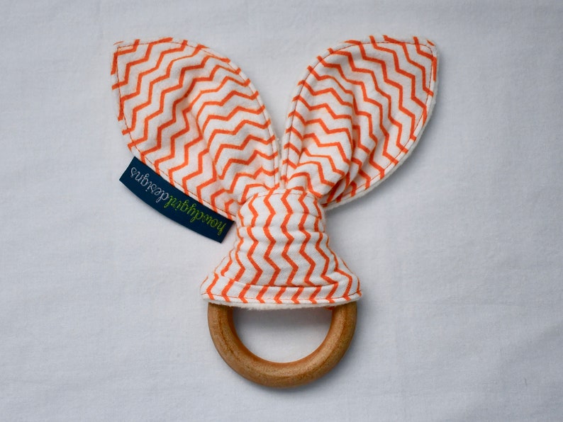 Orange Neutral Balloons Bees Burp Cloth 3-Pack and Teether Combo with Organic Cotton: Up and Away