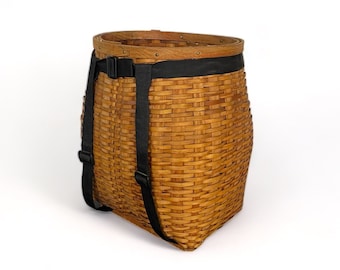 Vintage Adirondack Pack Basket, Large Trapper's Backpack, Farmer's Market Wood Splint Basket, Rustic Cabin or Lodge Decor