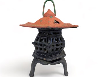 Vintage Cast Iron Pagoda Lantern – Japanese Garden Candle Holder