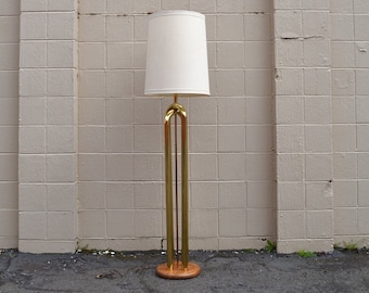 Vintage Mid Century Floor Lamp, Brass and Wood Lamp, 1970s Brass Floor Lamp, Retro Modern Lamp, Brass and Oak Lamp, Vintage Lamp Shade