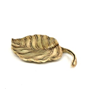 Vintage Monstera Leaf Pottery Dish - Ceramic Decorative Home Decor, Handmade Studio Pottery Table Accent Decor